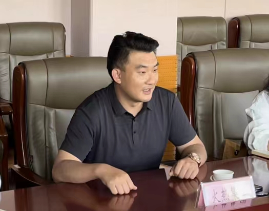 (火热集团董事长王坤就项目开展相关事宜汇报)集团将紧紧围绕在党和